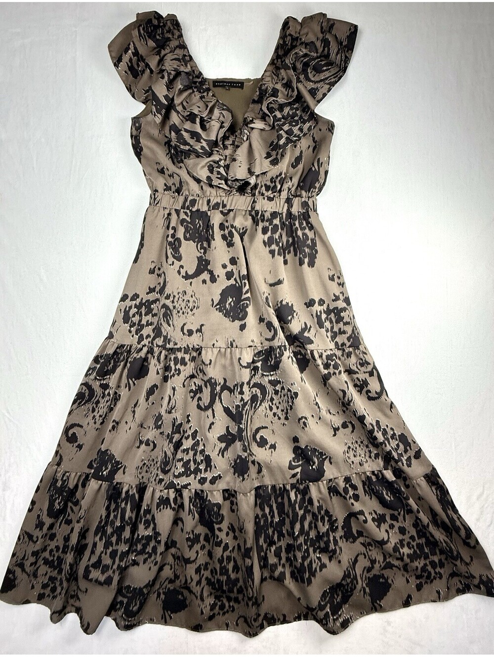 Endless Rose Midi Maxi Dress Sz L Green/Brown Ruffle Tiered Flowy Lined Boho